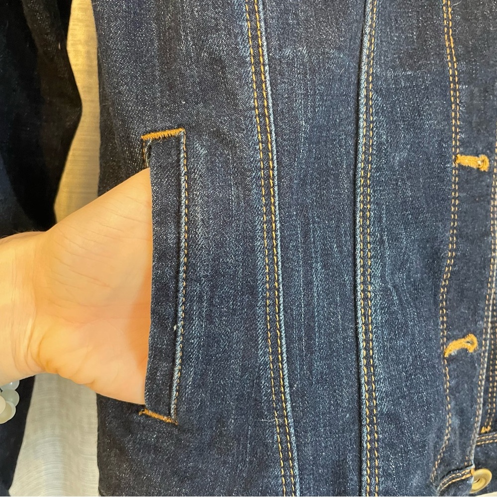 Jean jacket - Picture 5 of 8